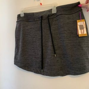 Zobha Space Gray Studio Skort Size 2XL NWT
